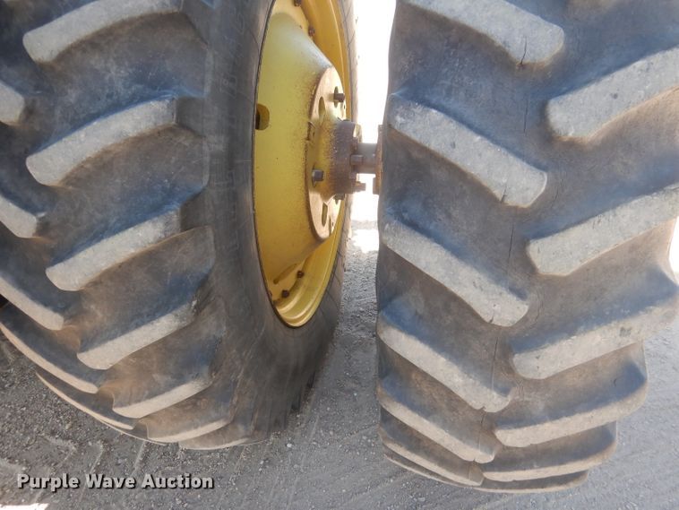 image for item FI9022 1980 John Deere 4640  tractor