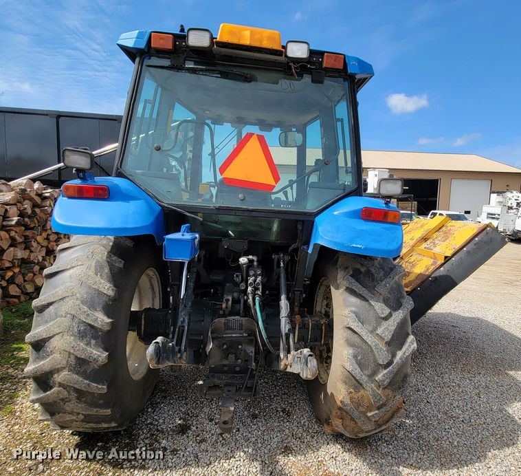 image for item FL9170 2000 New Holland TS100  tractor