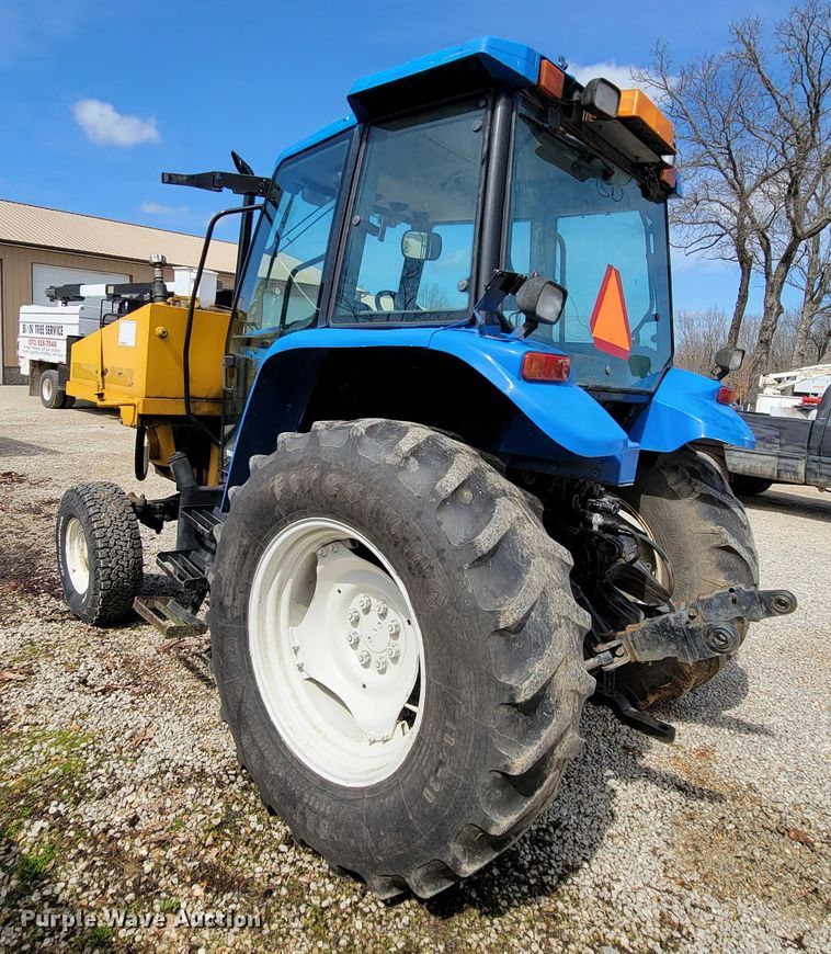 image for item FL9170 2000 New Holland TS100  tractor