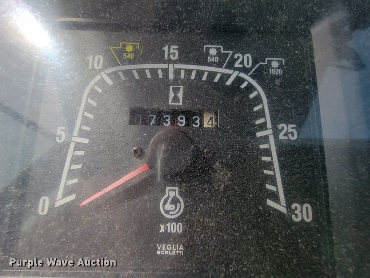 image for item FL9170 2000 New Holland TS100  tractor