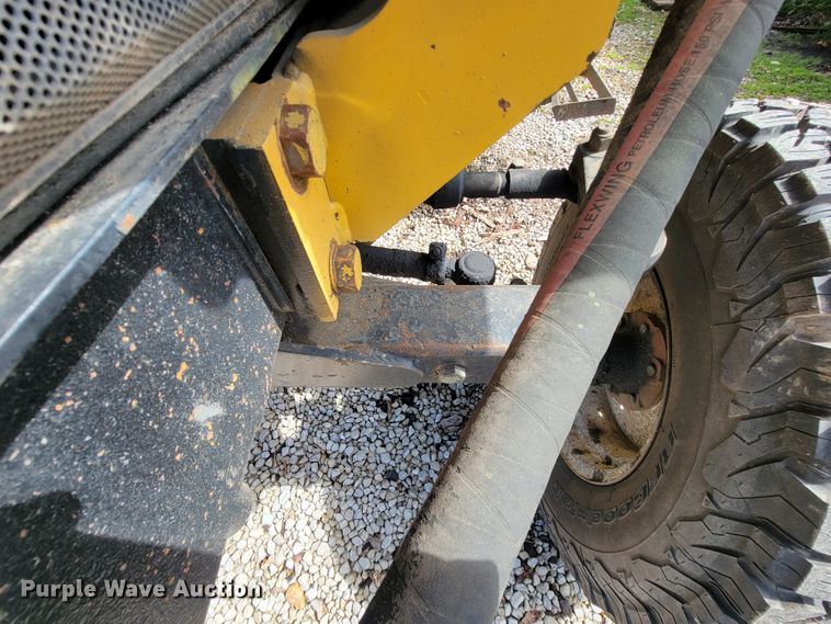 image for item FL9170 2000 New Holland TS100  tractor