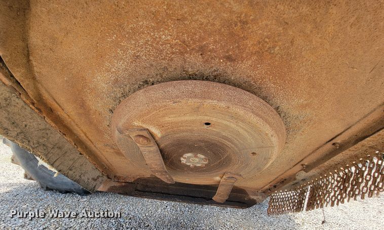 image for item FL9170 2000 New Holland TS100  tractor