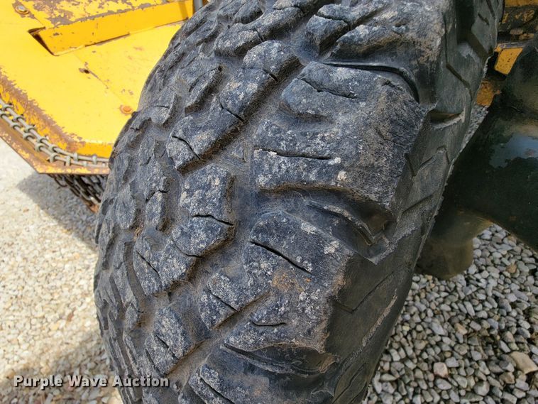 image for item FL9170 2000 New Holland TS100  tractor