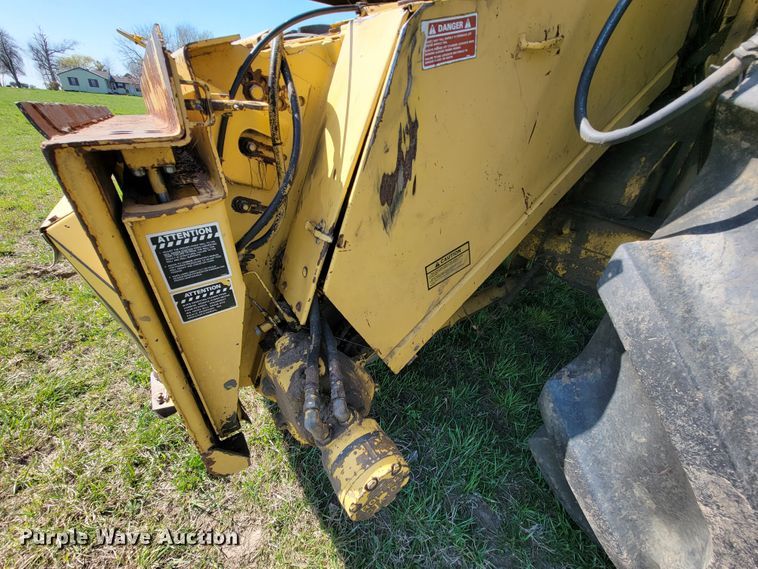 image for item FL9203 1998 New Holland TR96  RWA combine