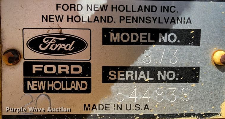 image for item FL9203 1998 New Holland TR96  RWA combine