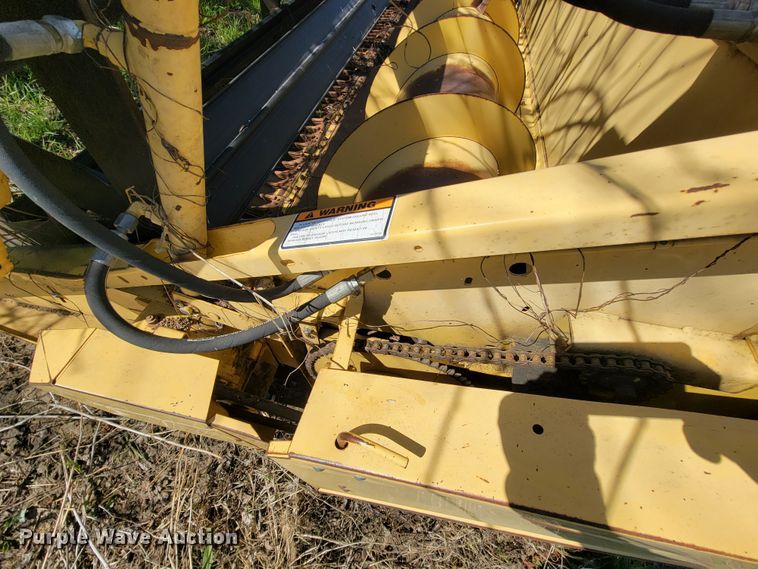 image for item FL9203 1998 New Holland TR96  RWA combine