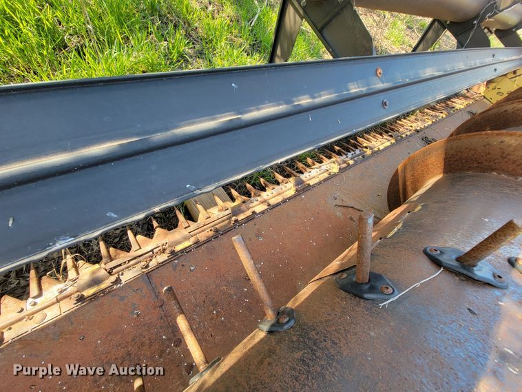 image for item FL9203 1998 New Holland TR96  RWA combine