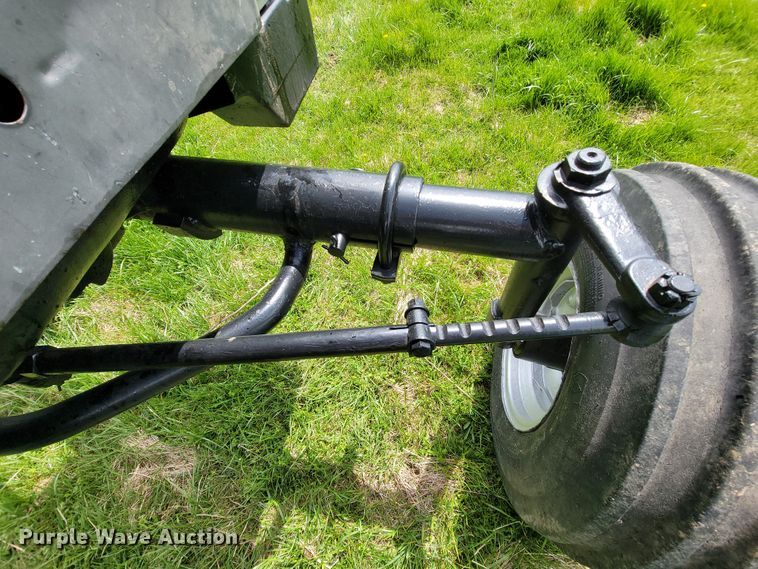 image for item FL9216 1976 White 2-105 Field Boss  tractor