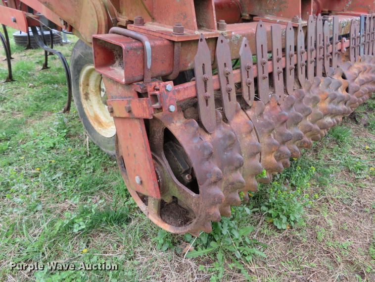 image for item FP9251 Remlinger RTC-600  field cultivator