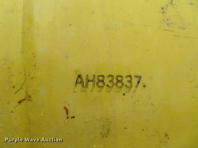 image for item FP9252 (2) John Deere wheels