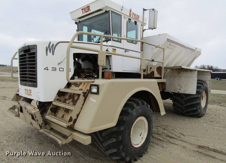 image for item GC9883 Tyler 4300  applicator