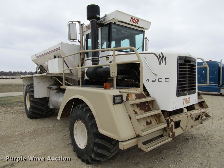 image for item GC9883 Tyler 4300  applicator