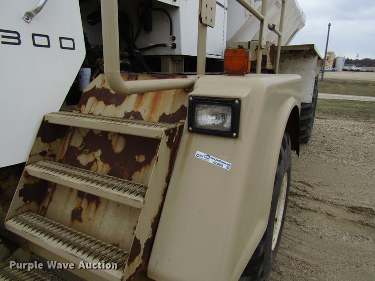 image for item GC9883 Tyler 4300  applicator