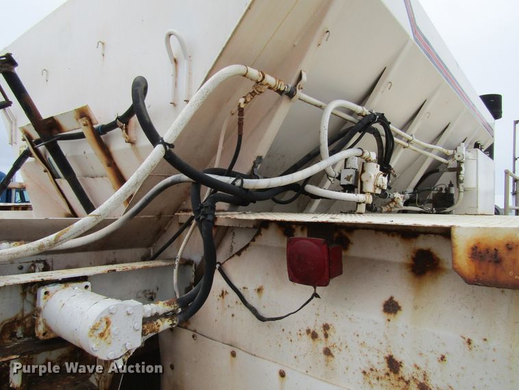 image for item GC9883 Tyler 4300  applicator