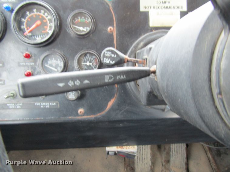 image for item GC9883 Tyler 4300  applicator