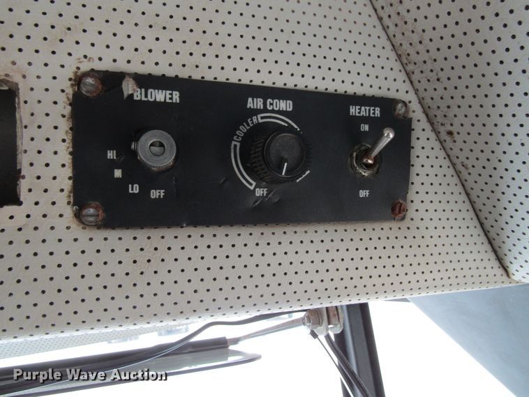 image for item GC9883 Tyler 4300  applicator