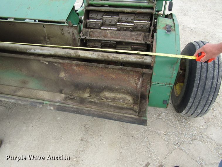 image for item GC9894 1990 John Deere 3970  forage harvester
