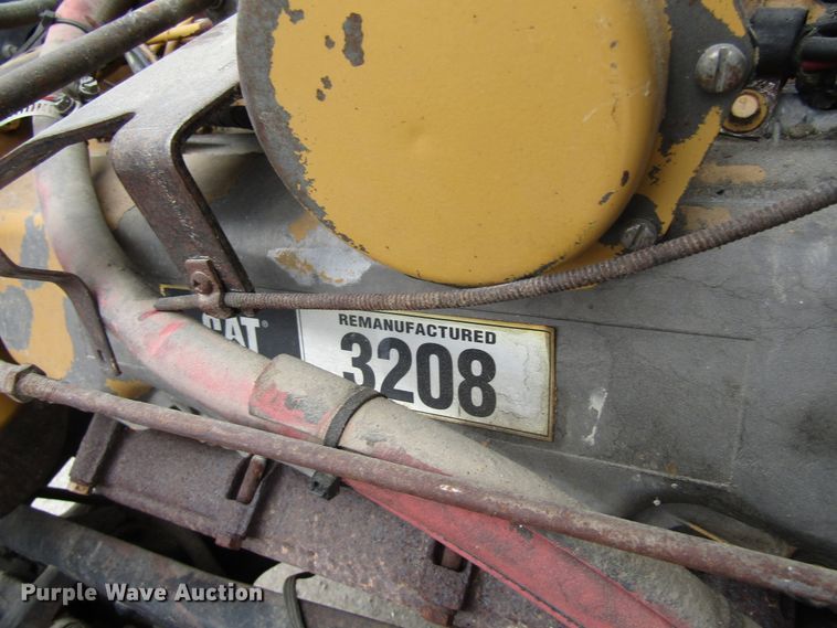 image for item GC9896 1984 Ford L8000  grain truck