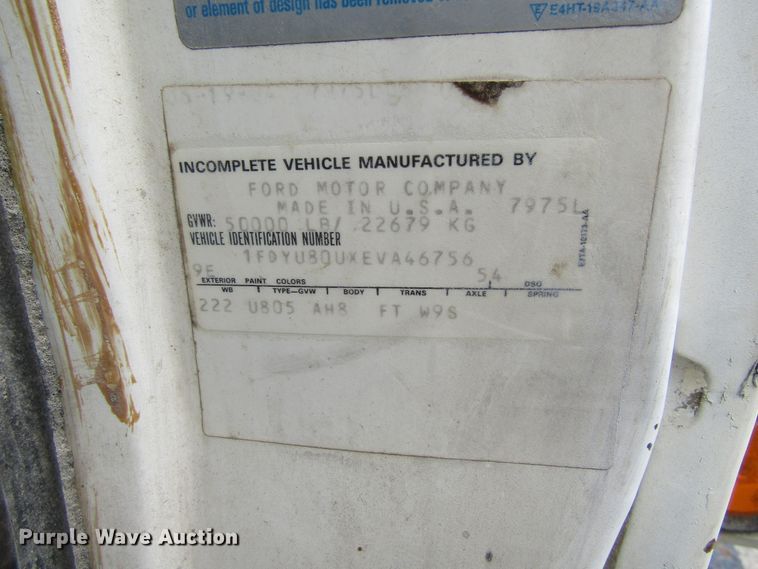 image for item GC9896 1984 Ford L8000  grain truck