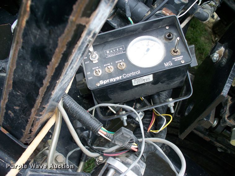 image for item GQ9528 2007 CrustBuster 4030  no-till grain drill