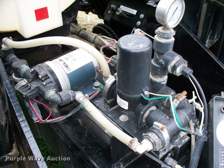 image for item GQ9528 2007 CrustBuster 4030  no-till grain drill