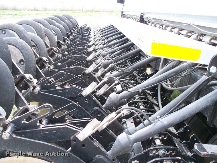 image for item GQ9528 2007 CrustBuster 4030  no-till grain drill