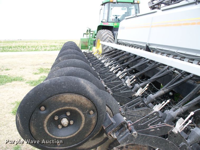 image for item GQ9528 2007 CrustBuster 4030  no-till grain drill