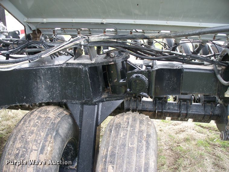 image for item GQ9528 2007 CrustBuster 4030  no-till grain drill