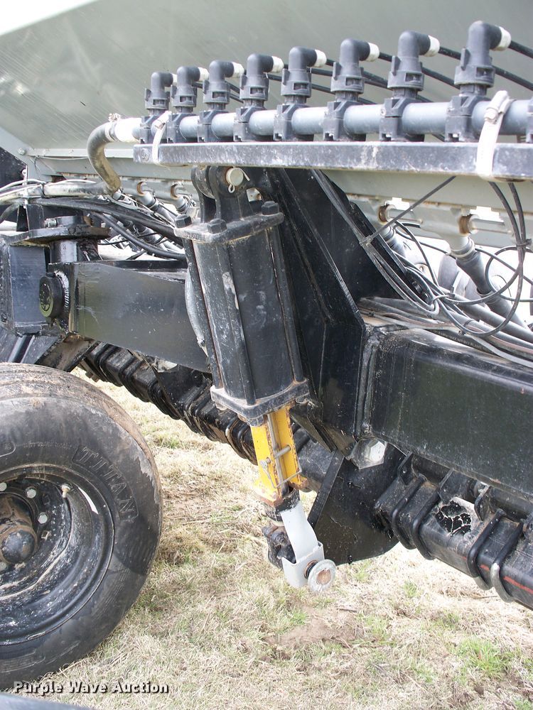 image for item GQ9528 2007 CrustBuster 4030  no-till grain drill