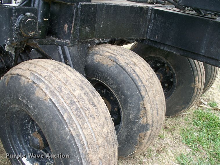 image for item GQ9528 2007 CrustBuster 4030  no-till grain drill