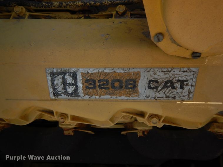 image for item HO9374 1987 New Holland TR70  combine