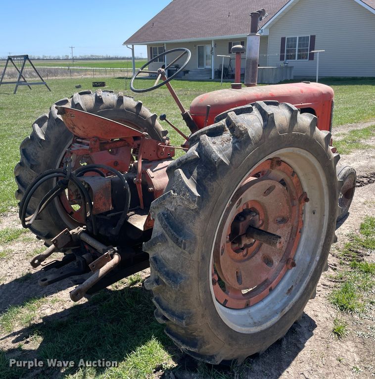 image for item II9383 J.I. Case SC  tractor