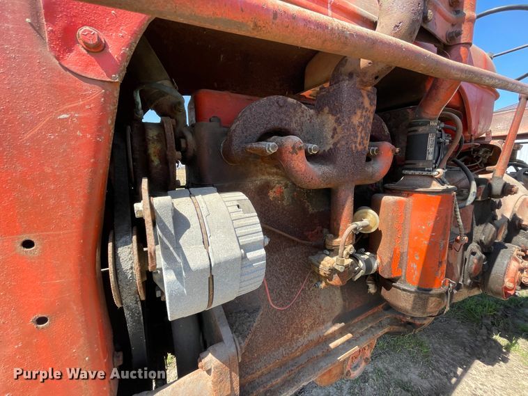 image for item II9383 J.I. Case SC  tractor