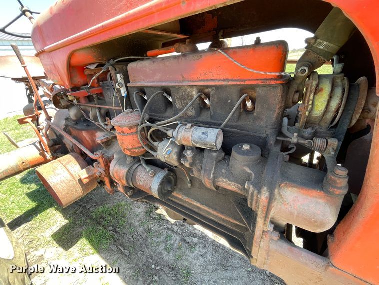 image for item II9383 J.I. Case SC  tractor