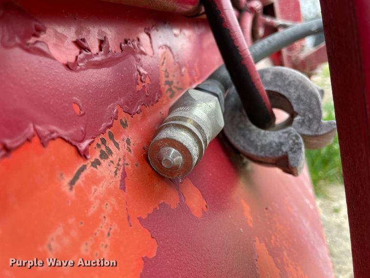 image for item II9388 Massey Ferguson 2381  rigid head