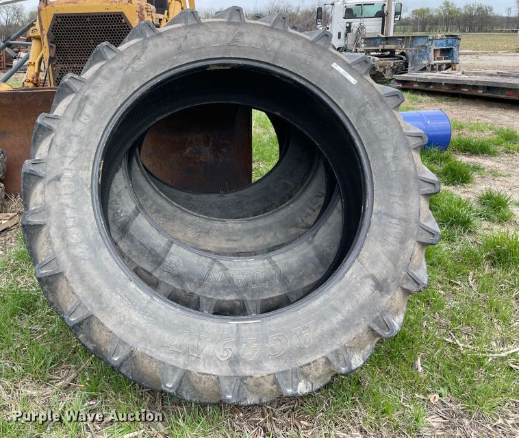 image for item II9389 (4) Titan 480/80R50 tires