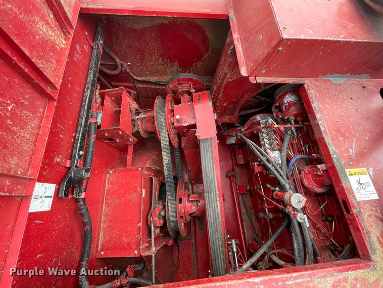 image for item II9391 2002 Case IH 2388  combine