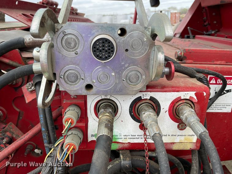 image for item II9391 2002 Case IH 2388  combine