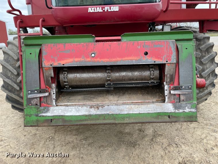 image for item II9391 2002 Case IH 2388  combine
