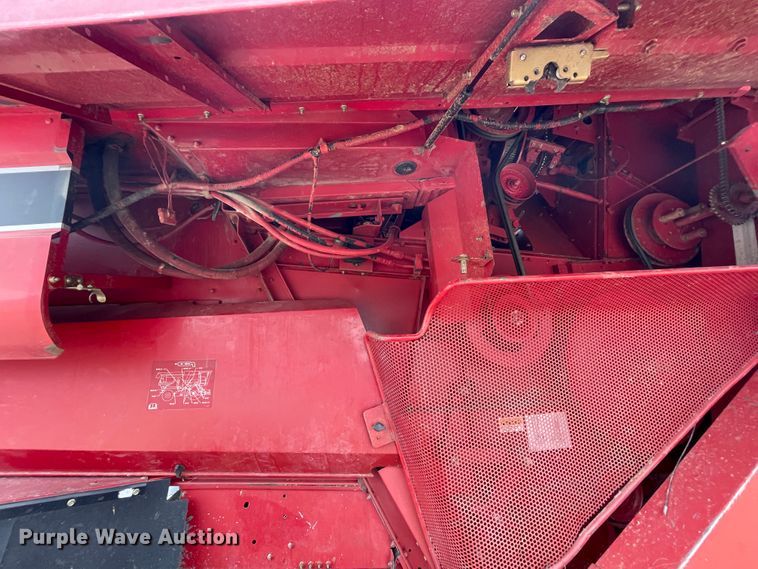 image for item II9391 2002 Case IH 2388  combine