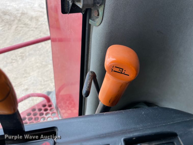 image for item II9391 2002 Case IH 2388  combine