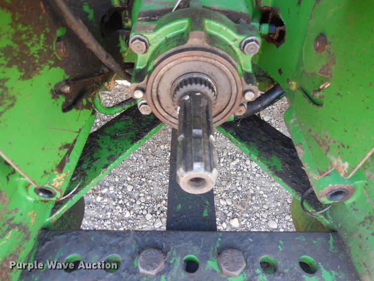 image for item IP9116 1997 John Deere 8100  MFWD tractor