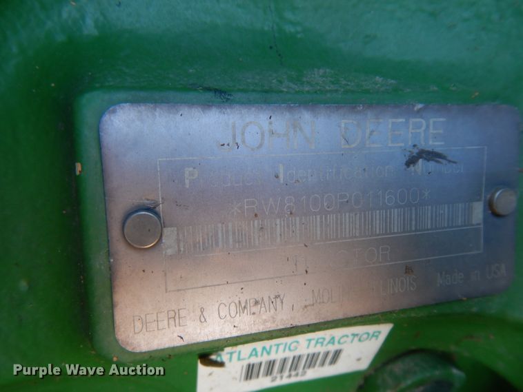 image for item IP9116 1997 John Deere 8100  MFWD tractor