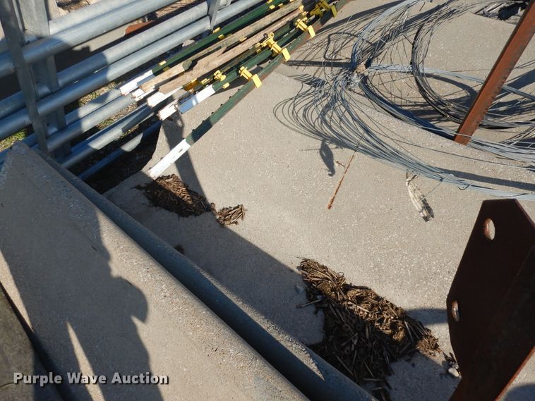 image for item IP9117 Approximately 13 concrete feed bunks