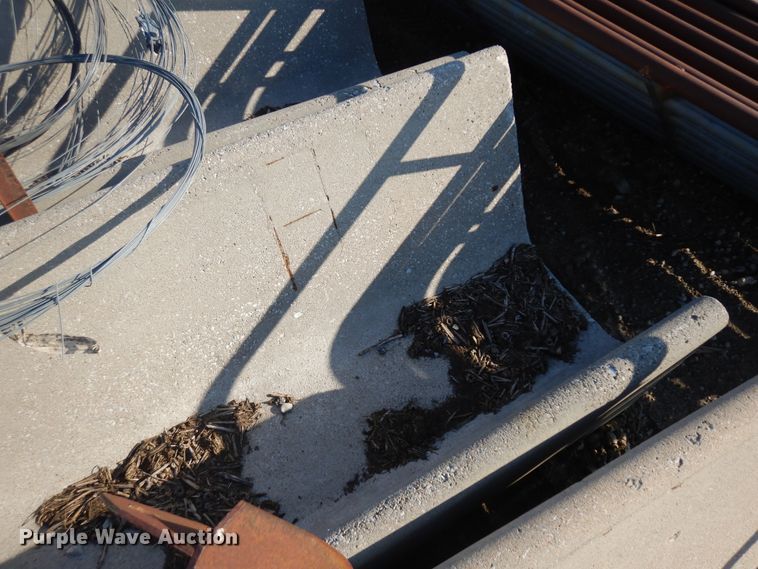 image for item IP9117 Approximately 13 concrete feed bunks