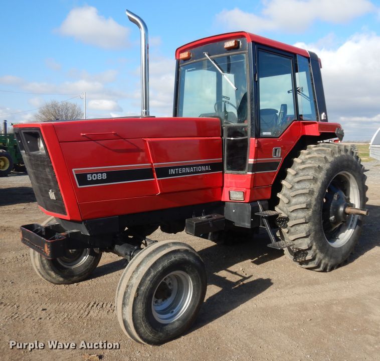 image for item IP9119 International 5088  tractor