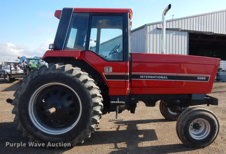 image for item IP9119 International 5088  tractor