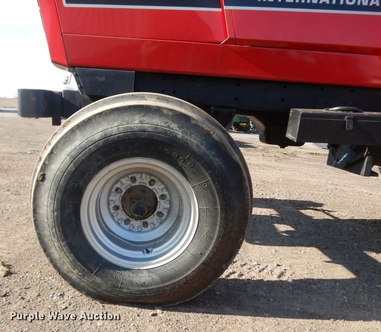 image for item IP9119 International 5088  tractor