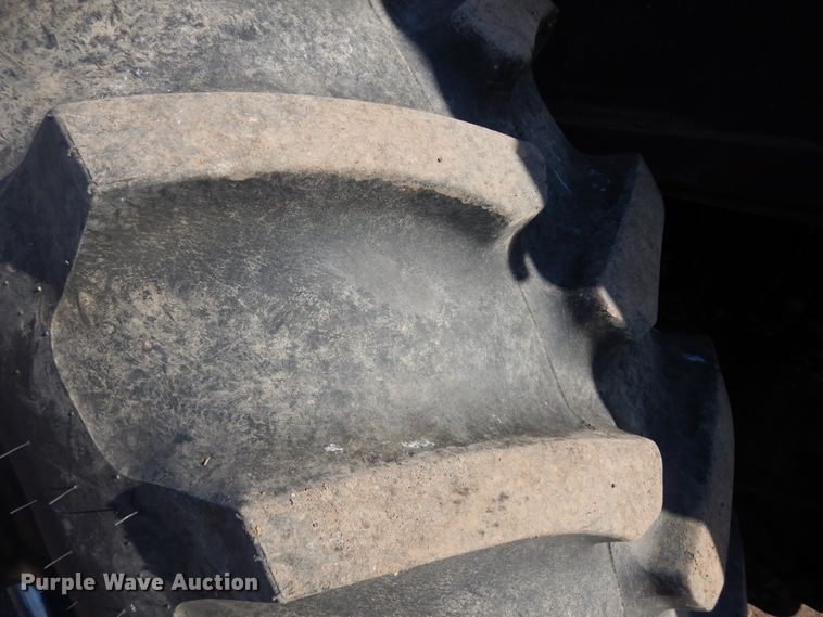 image for item IP9119 International 5088  tractor