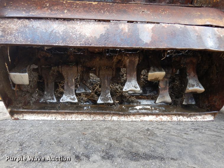 image for item IP9121 Knight 8024  manure spreader